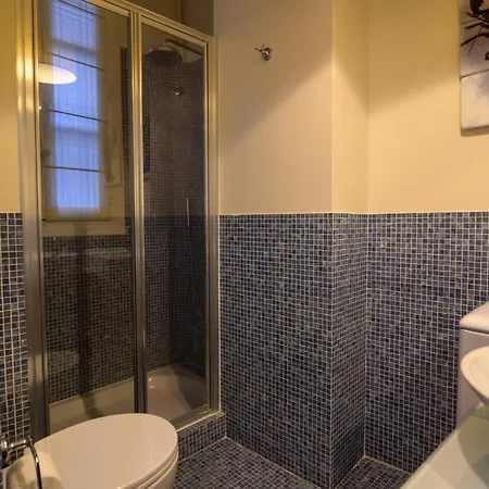 Le Marais Moderne Apartment
