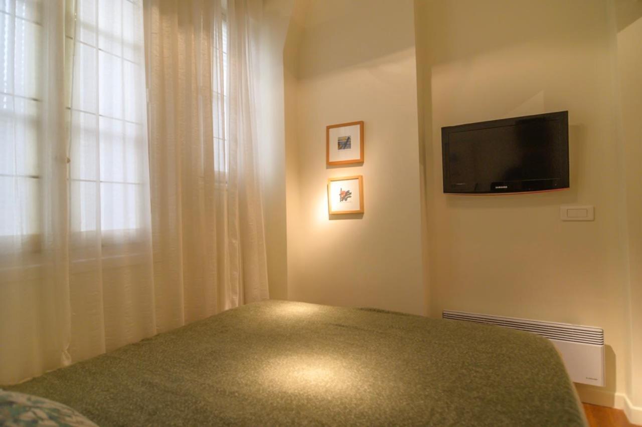 Le Marais Moderne Apartment
